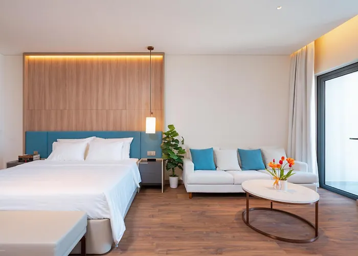 A La Carte -1 Mins Access - Washer&dryer Apartment Ha Long